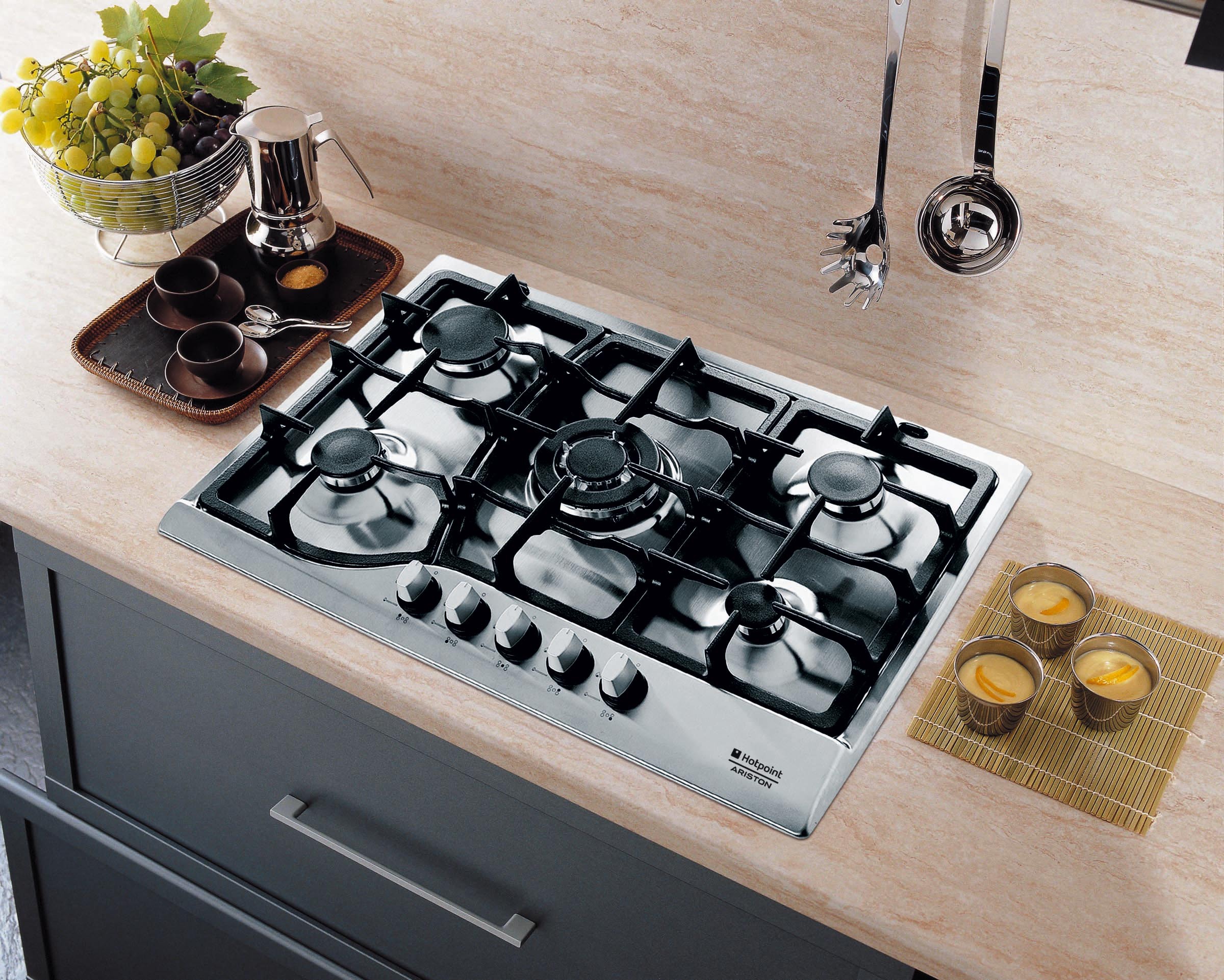 Hotpoint Newstyle GF750T Gas Hob