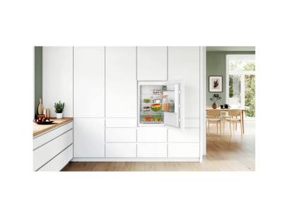 Bosch KIR21NSE0 Integrated Fridge