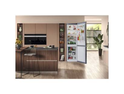 Hotpoint H7X93TSXM Freestanding Satin Steel Fridge Freezer