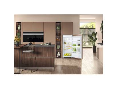 Hotpoint HS12A1DUK2 Built-in Fridge