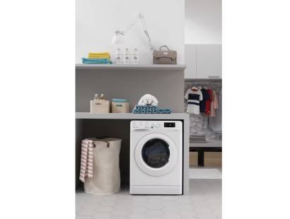 Indesit BWE91496XWUKN Pusg&Go Washing Machine