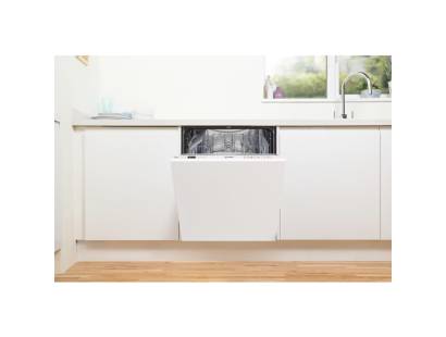 Indesit D2IHD526UK Full Size Integrated Dishwasher