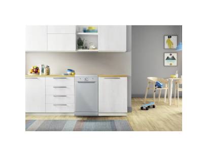 Indesit DF9E1B10SUK Freestanding Slimline Dishwasher