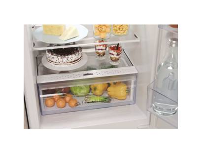 Indesit EIB150502D Built-in White Fridge Freezer